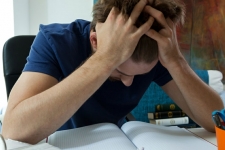 МГУ: победители олимпиад должны сдавать ЕГЭ