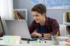 Приднестровских школьников и студентов приглашают на конференцию «Мир моих исследований»